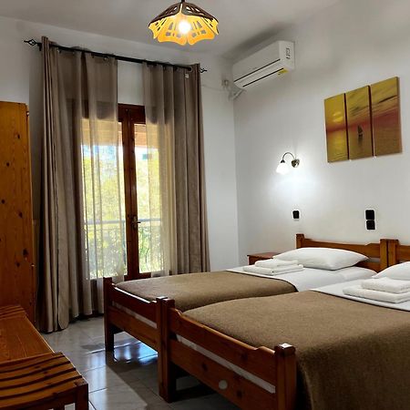 Akamatis Giorgos Hotel Thérma Kültér fotó
