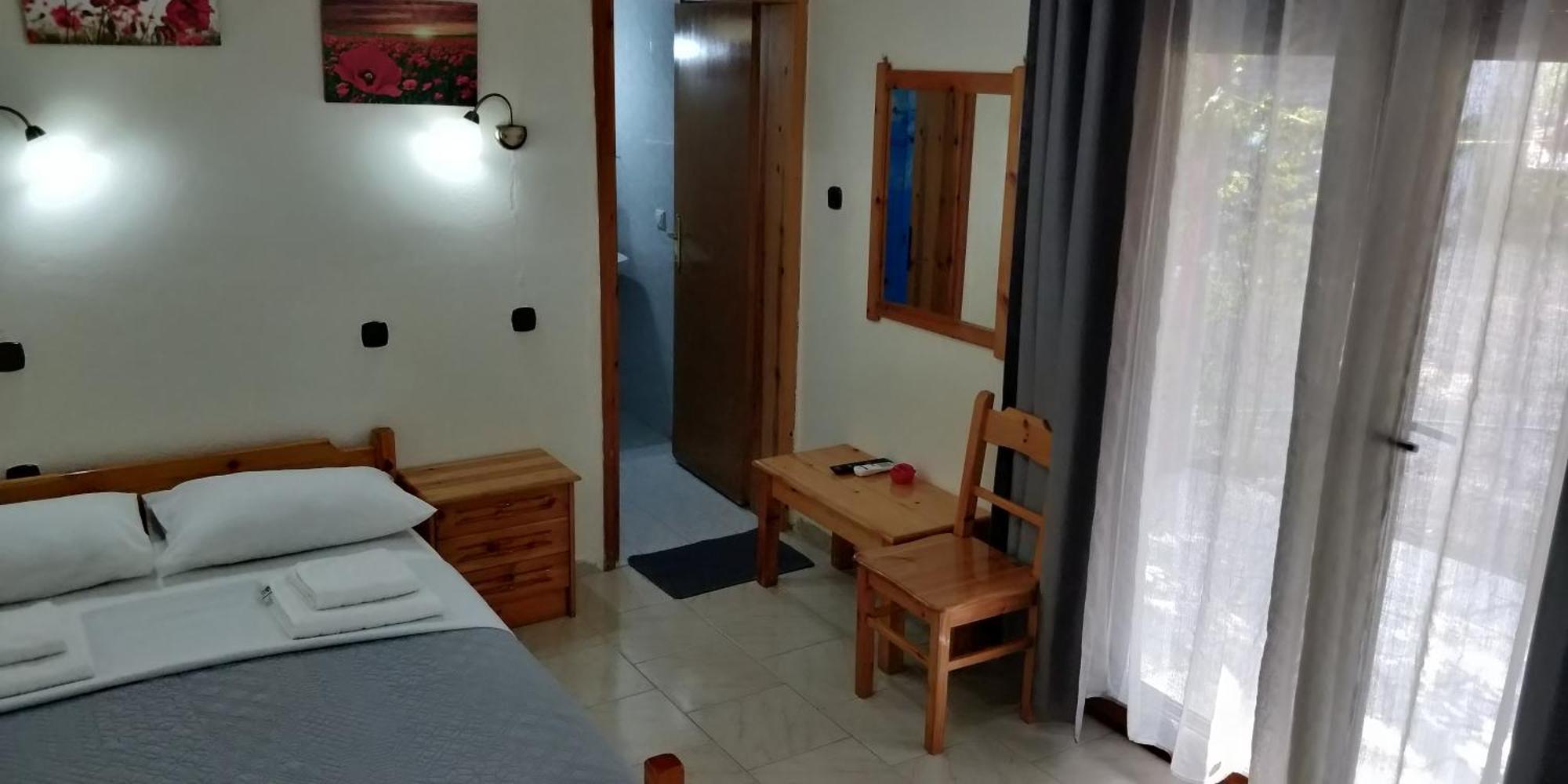 Akamatis Giorgos Hotel Thérma Kültér fotó